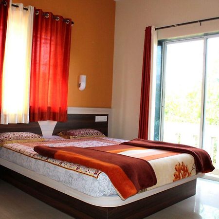 Sadgurukrupa Villa Mahableshwar 마하발레슈와르 외부 사진